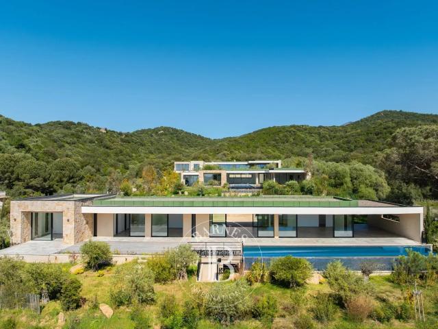 Porticcio, Villa vue mer, nouveau programme, domaine privé. 195m² Pietrosella