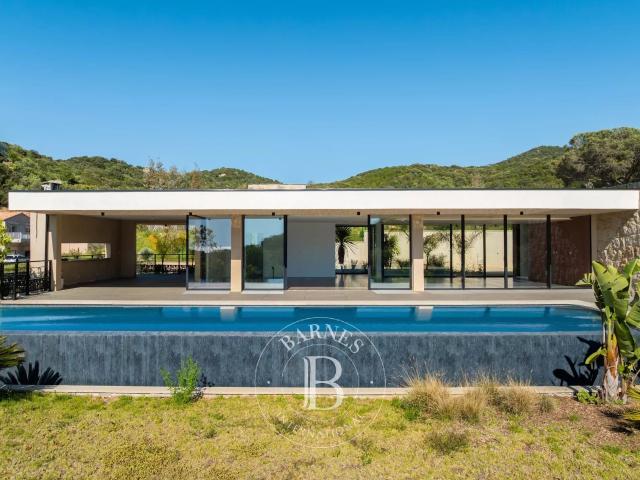 Porticcio, Villa vue mer, nouveau programme, domaine privé. 196m² Pietrosella