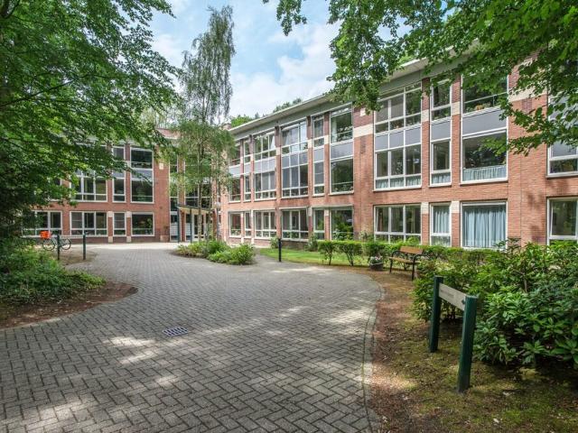 Portiekflat te huur in Colmschate