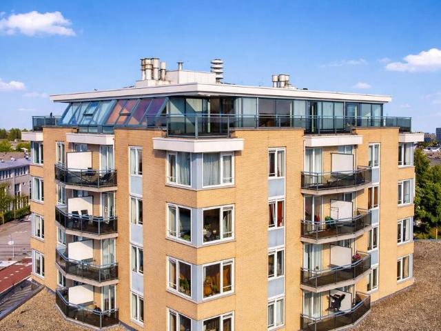 Portiekflat te huur in Diemen