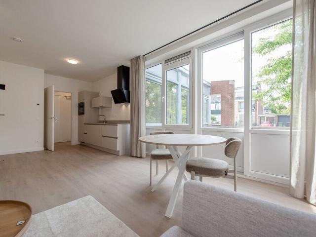 Portiekflat appartement te huur in Maassluis