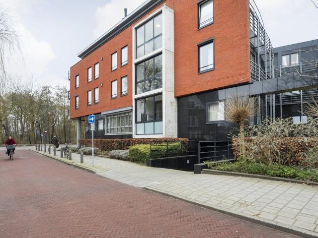 Portiekflat appartement te huur in Oegstgeest