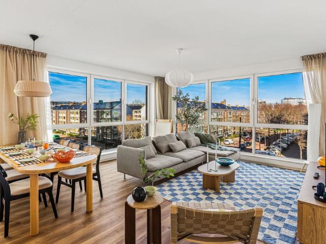 Portiekflat appartement te huur in Rijswijk