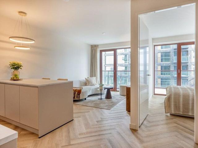 Tussenverdieping appartement te huur in Rotterdam