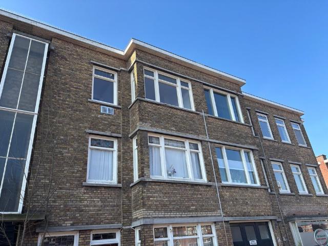 Portiekwoning appartement met open portiek te huur in Den Haag