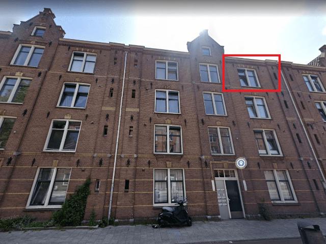 Portiekwoning in Amsterdam