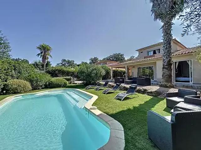 Porto Vecchio 20137 Achat / Vente maison 5 pièces t5 au dernier étage piscine