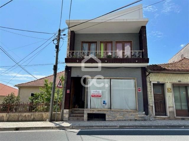 Porto de Mós Leiria 70842546