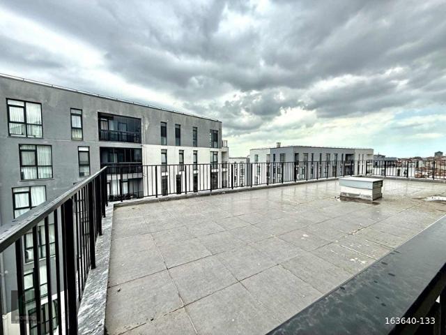PORTO EMLAK KİPTAŞ YEŞİLPINAR EVLERİNDE 80 M2 TERAS KULLANIMLI