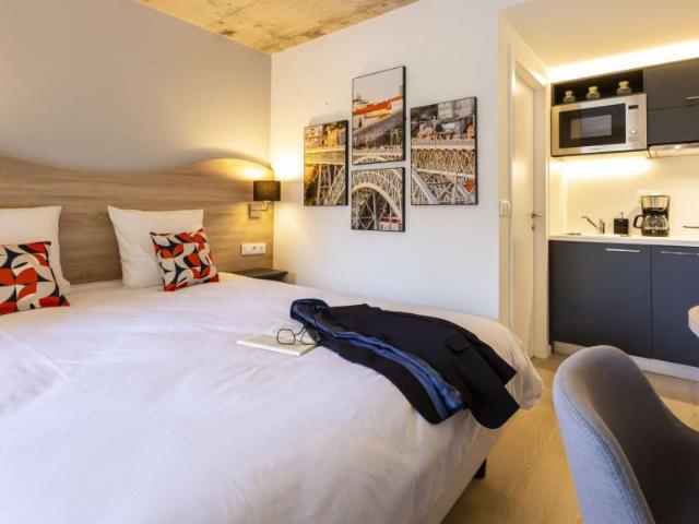 Porto Porto 4300 096 LS98342831