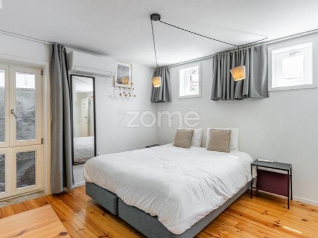 Porto Porto 104649122