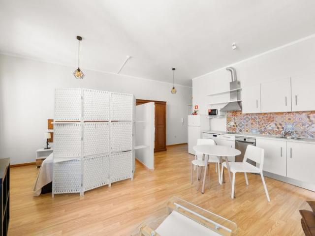 Porto Porto 104793453