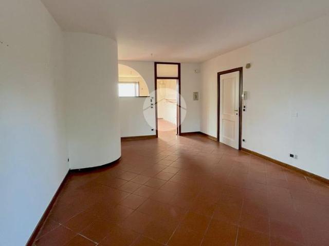 Porzione di trifamiliare in affitto