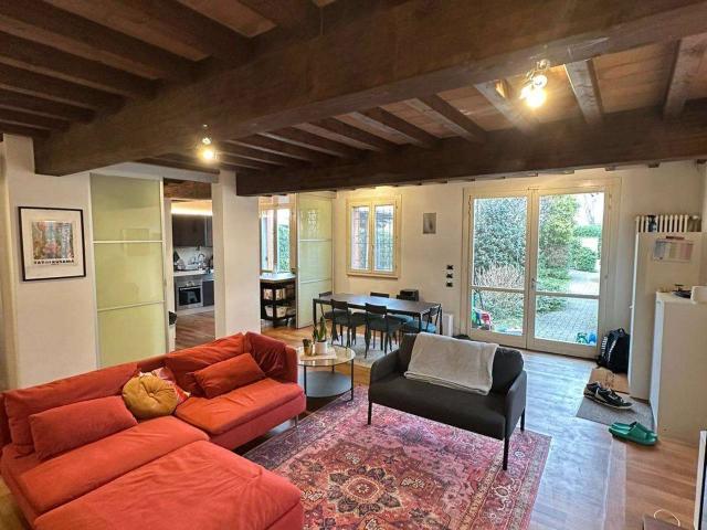 Porzione di villa in affitto a Modena