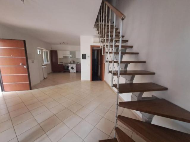 Porzione di Casa in affitto a Carrara, arredato, giardino privato, posto auto TrovaCasa