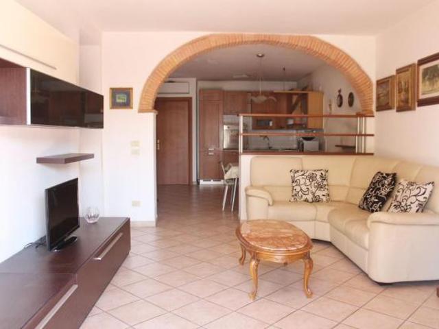 Porzione di casa in affitto a Cascine Buti 130 mq Rif: 1424966