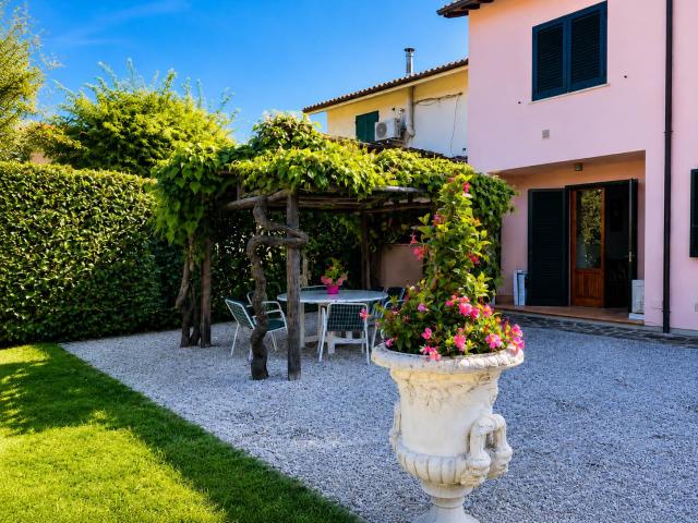 Porzione di casa in affitto a Forte dei Marmi