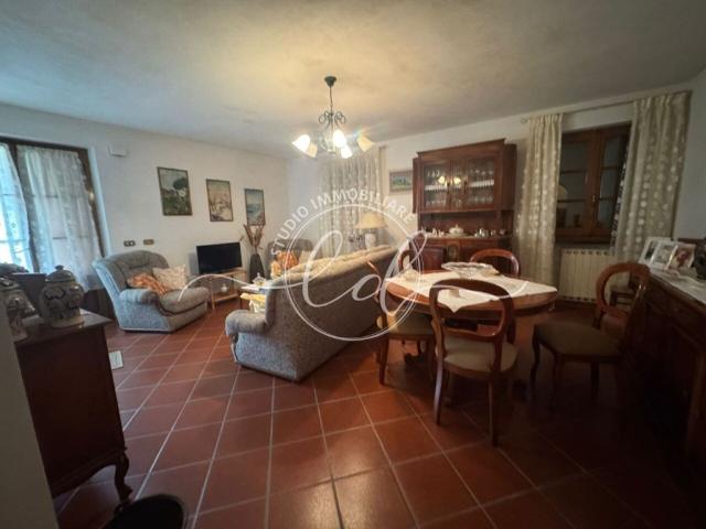 Porzione di Casa in affitto a Seravezza, arredato, giardino, posto auto TrovaCasa