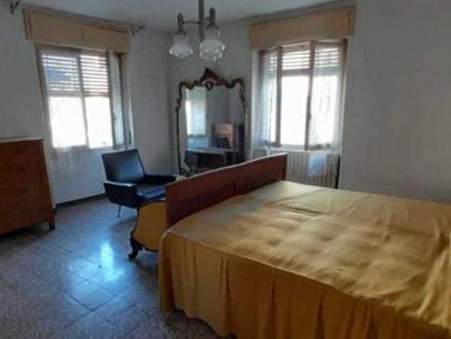Porzione di casa in vendita a Ziano Piacentino