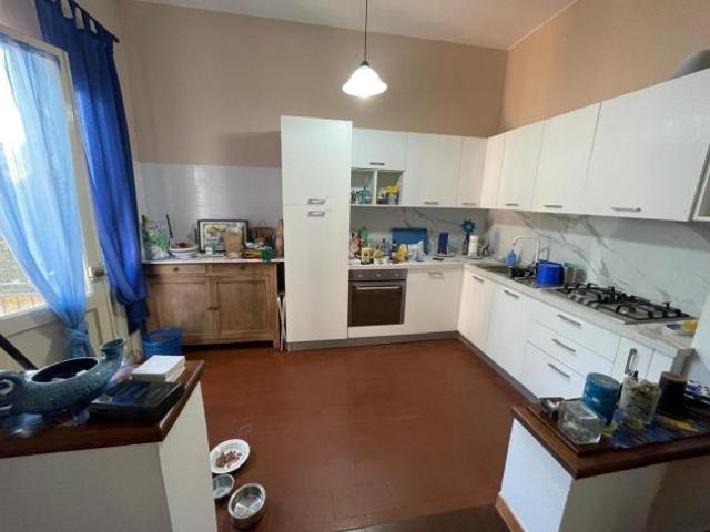 Porzione di casa in vendita a Ameglia