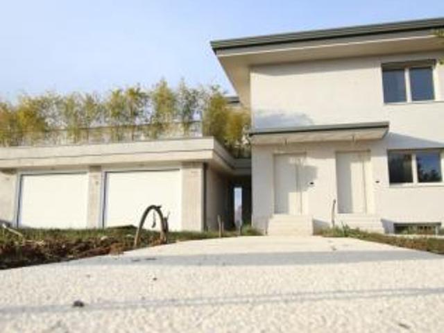 Porzione di casa in vendita a Caldogno