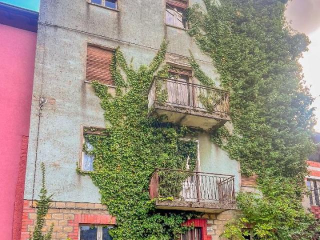 Porzione di casa in vendita a Casina