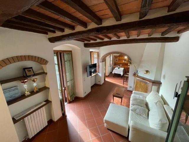 Porzione di casa in vendita a Forte dei Marmi