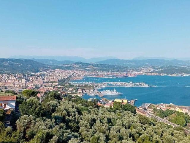 Porzione di casa in vendita a La Spezia