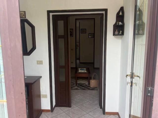 Porzione di casa in vendita a Massa