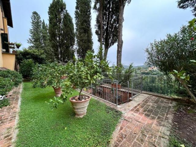 Porzione di casa in vendita a Montopoli in Val d'Arno 393 mq Rif: 1285229