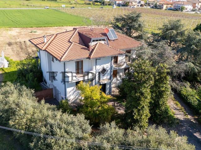 Porzione di casa in vendita a Rimini