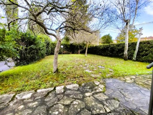 Porzione di casa in vendita a Santa Maria a Colle Lucca in Buono composto da 5vani