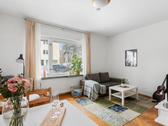 Porfyrvägen 30
