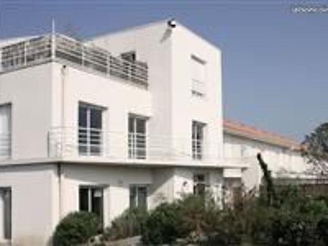 Pornichet pour investisseur, exclusivite, studio 28 m2 loue et gere avec parking