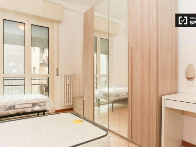 Posti letto in affitto in appartamento con 4 camere da letto a Sesto San Giovanni