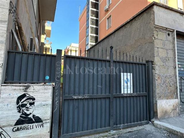 Posto Auto di 70 mq a Centocelle, Tor de' Schiavi Roma