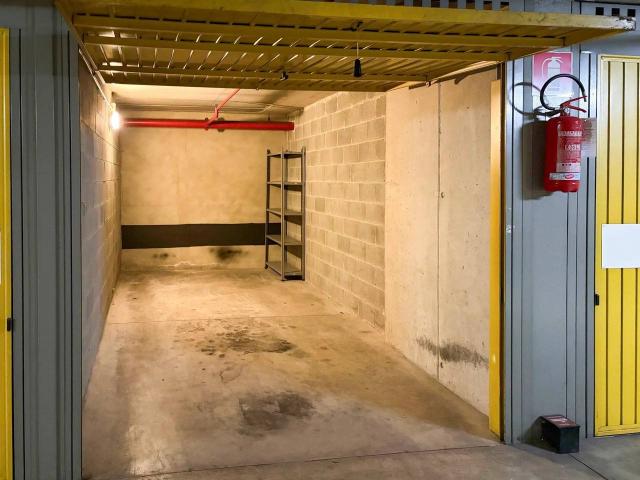Posto auto in affitto a Milano