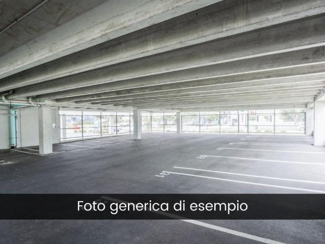 Posto auto in vendita a Trieste