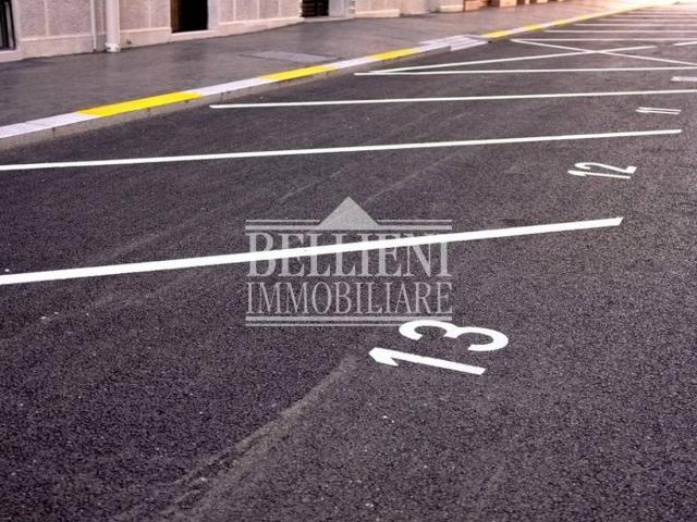 Posto auto in vendita a Vicenza