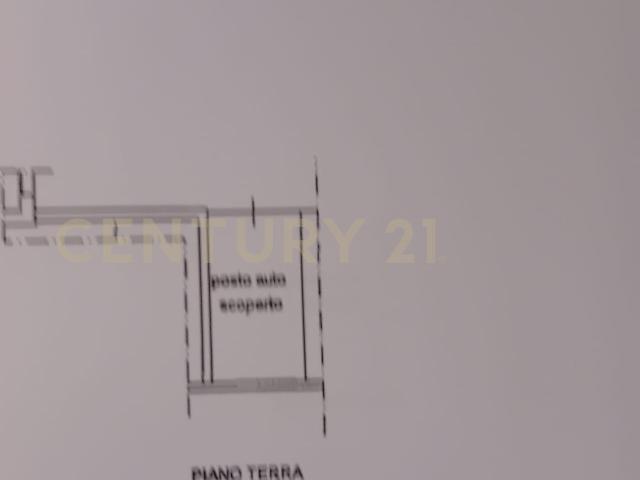 Posto auto scoperto in affitto in via albere 17, Verona