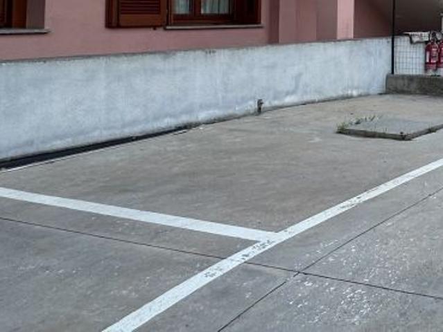 Posto auto traversa Viale Aldo Moro