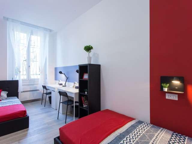 Posto letto in affitto in appartamento con 2 camere a Zara, Milano