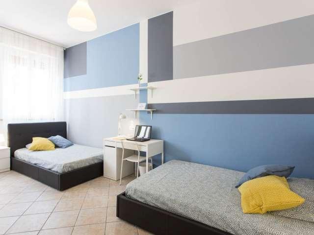 Posto letto in affitto in appartamento con 2 camere da letto a Bovisa, Milano