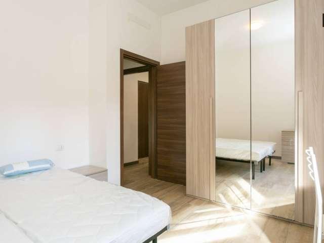 Posto letto in appartamento con 3 camere da letto a Sesto San Giovanni, Milano