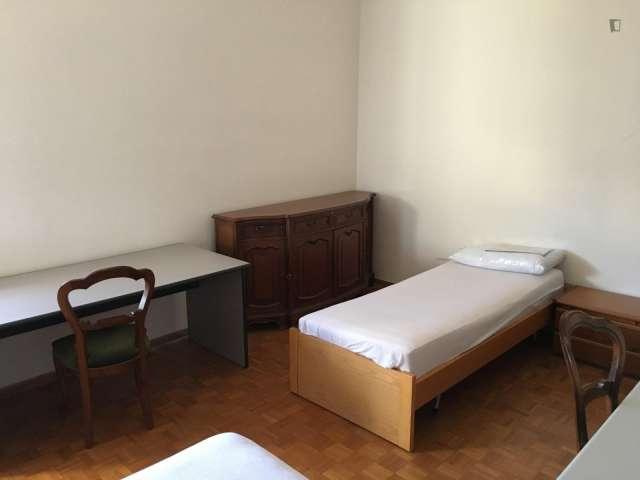 Posto letto in camera condivisa in appartamento a Bologna