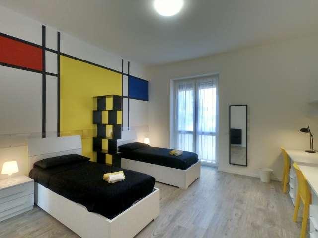 Posto letto in camera condivisa in appartamento con 5 camere da letto a Loreto, Milano