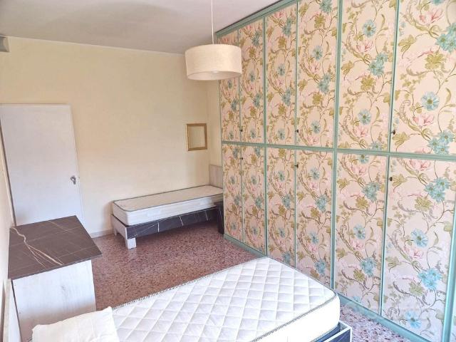 Posto letto in DOPPIA per studente Zona S. Donat
