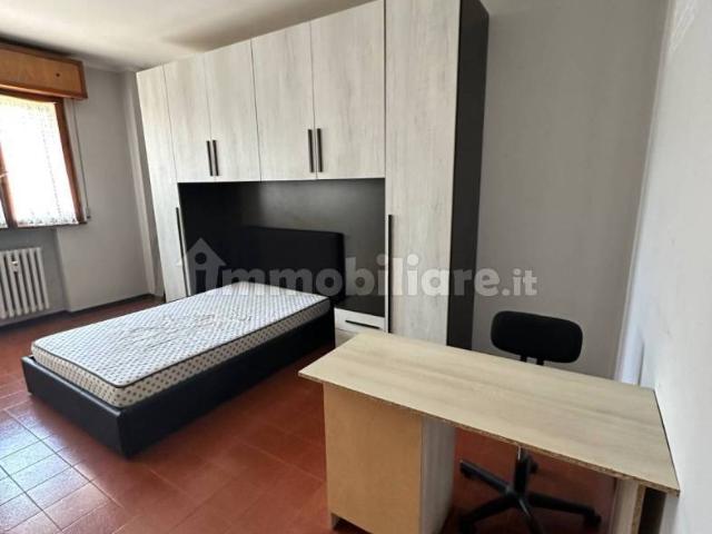 Posto letto in doppia via Nonantolana 131, Modena