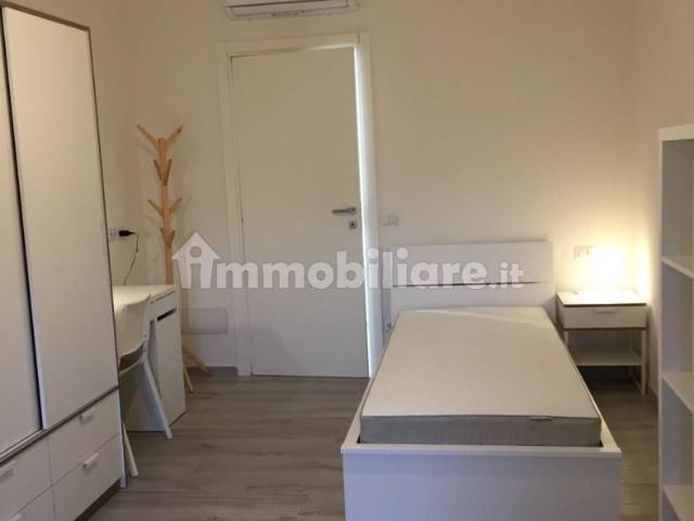 Posto letto in doppia via Arenzano 27, Modena