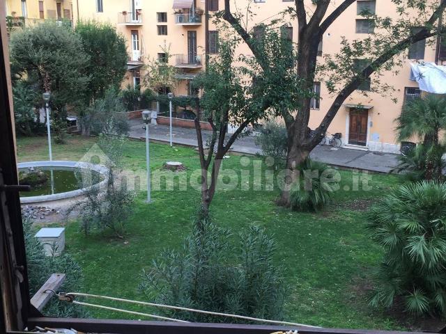 Posto letto in doppia via dei Dauni 24, Roma